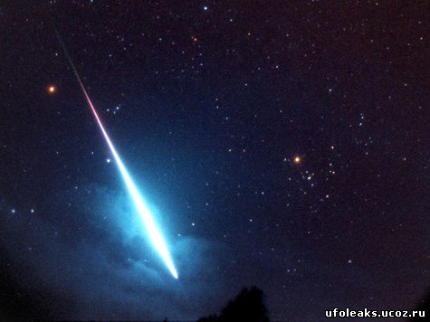 Метеорит над Москвой 06.10.2011